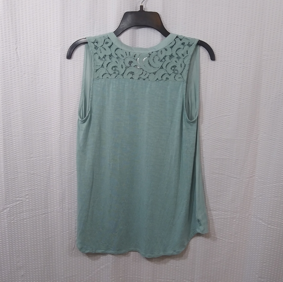 Anthropologie baby blue pleated V neck blouse - Picture 4 of 6